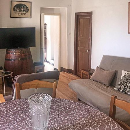 2 Bedroom Beautiful Apartment In Calcatoggio Калкатоджио Екстериор снимка
